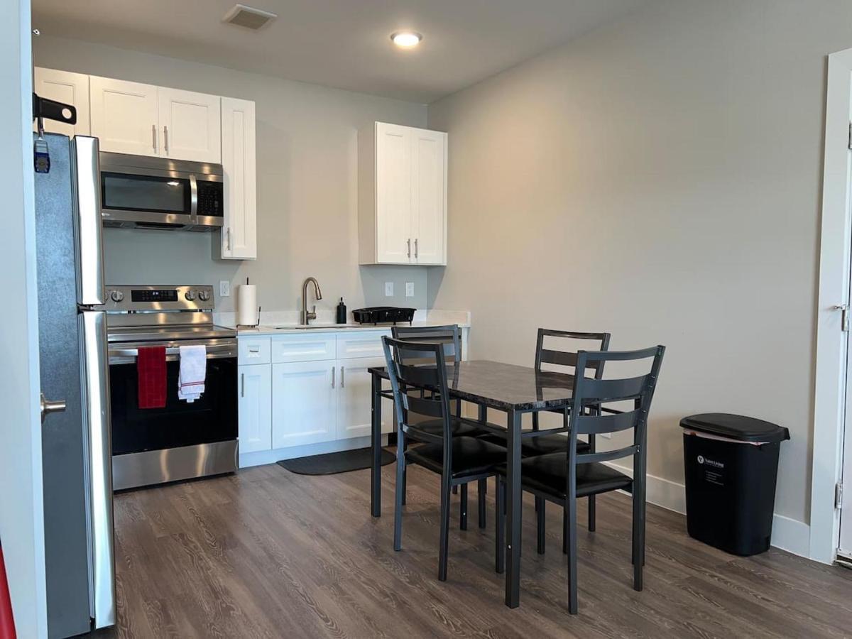 Welcome To Our Spacious 2-Bedroom 2-Bathroom Located In The City Of Houston, Texas! Экстерьер фото