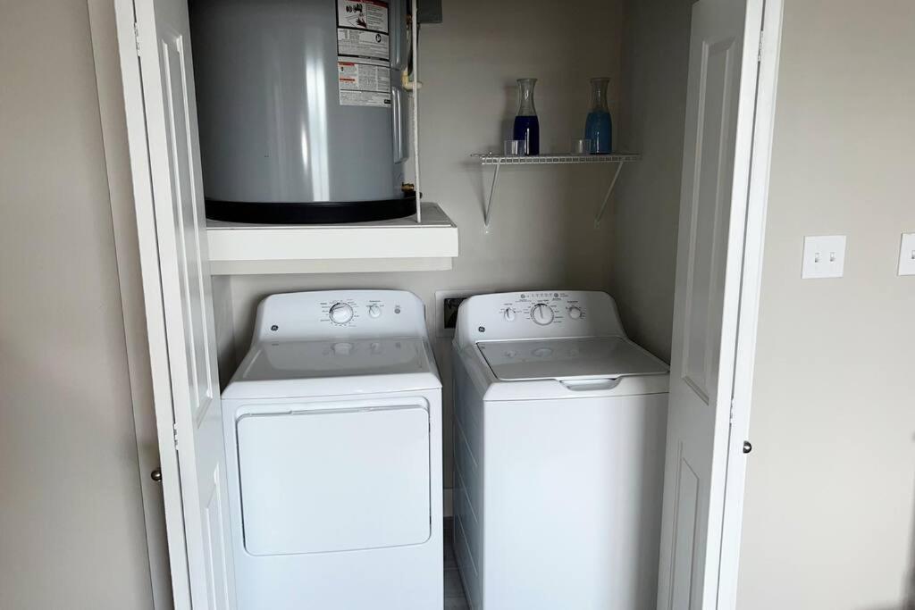 Welcome To Our Spacious 2-Bedroom 2-Bathroom Located In The City Of Houston, Texas! Экстерьер фото